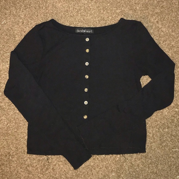 Black Cropped Sweater - Picture 2 of 2